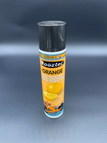Boozter Orange lijmverwijderaar is een krachtige en gebruiksvriendelijke spuitbus van 400 ml voor het vlot verwijderen van lijmresten, was en