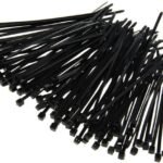 De kabelbinders TieWraps 300 mm x 7,6 mm zwart zijn stevige, hersluitbare kabelbinders met een handige lip, waardoor je ze