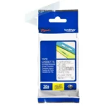 De Brother TZE-145 is een labeltape van 1,8 cm breed met witte tekst op transparante tape, ideaal voor strakke en