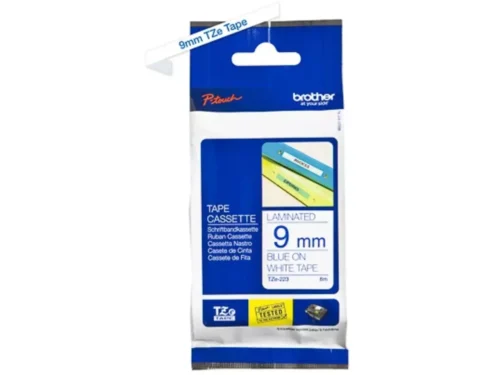 Brother 9mm tape gelamineerd is een stevige TZe-tape met blauwe tekst op een witte achtergrond, ideaal voor heldere en duurzame