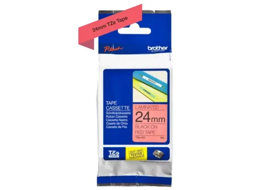 Brother TZE-451 is een labeltape met zwarte tekst op rood, geschikt voor diverse Brother P-touch labelprinters. Met een breedte van