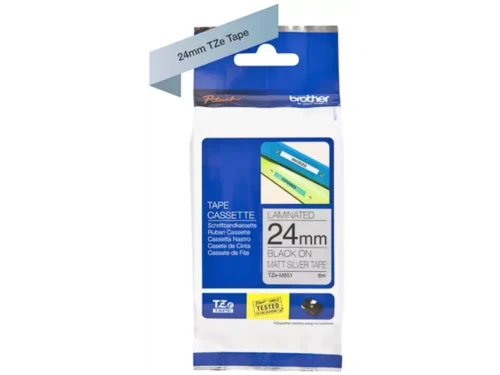 De Brother TZE-M951 tape levert duidelijke, professionele labels in zwart op zilver en is geschikt voor een brede reeks Brother