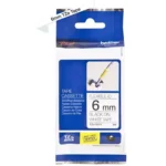 De Brother TZE-FX211 is een duurzame TZe-tape met zwarte opdruk op witte achtergrond, ideaal voor scherpe en professionele labels. Met