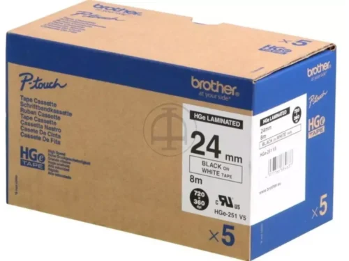 De Brother HGE-651V5 is een zwarte labelcassette met thermische transfertechnologie, geschikt voor diverse Brother P-touch labelapparaten. Dankzij het compacte formaat